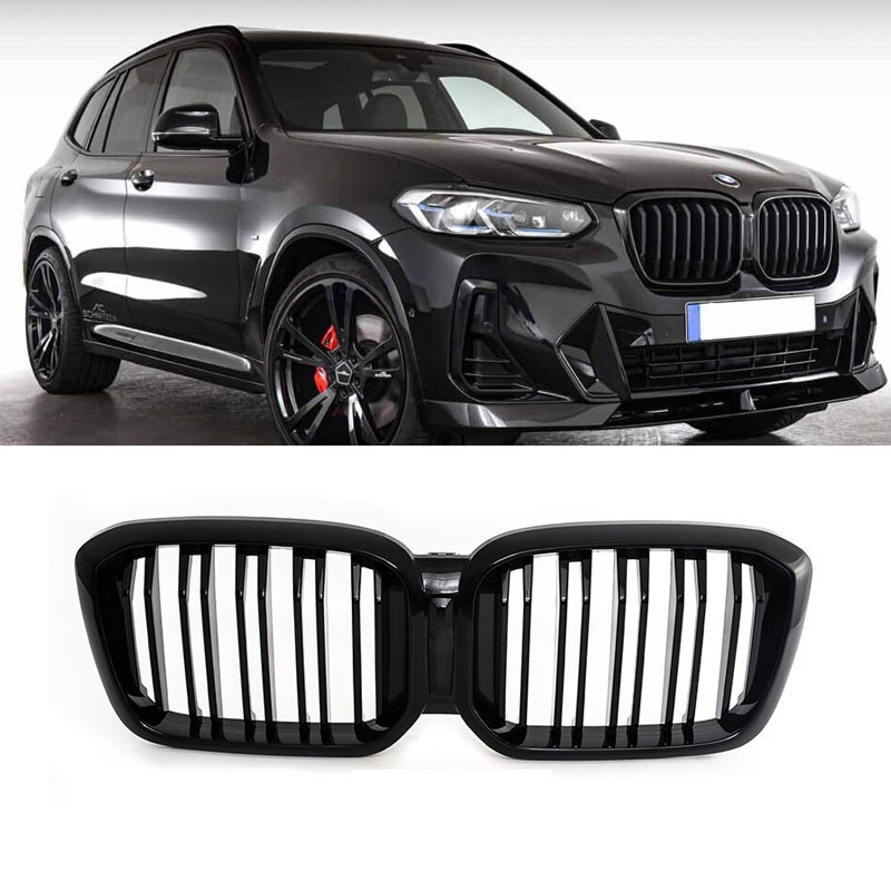 DMB43013-BMW-G01-G02-LCI-juodos-blizgios-dvigubos-grotelės-be-angos-kamerai (1)